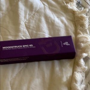 Black moonstruck 4d mascaras